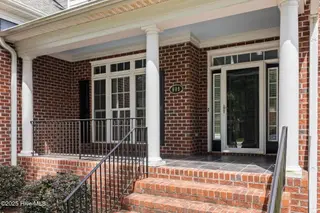 809 Chesapeake Place, Greenville, NC 27858 – photo 4: 42-web-or-mls-IMG_0108