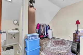 9005 E 9th Street, Surf City, NC 28445 — 4-bedroom home in Old Settlers Beach, Surf City, NC, photo 12 of 30