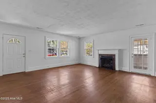 1910 Church Street, Wilmington, NC 28403 – photo 8: 4-web-or-mls-BTS07369