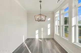 52 Pier View Court, Hampstead, NC 28443 — 3-bedroom waterfront home, Hampstead, NC, photo 12 of 60: 21_dining area