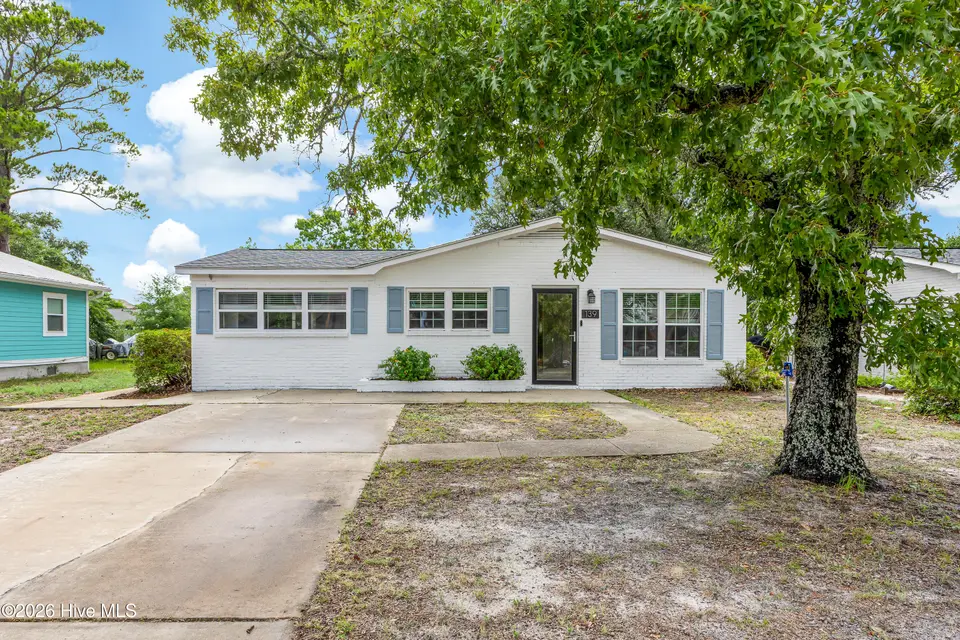 139 NE 18th Street, Oak Island, NC 28465 – photo 1 of 28