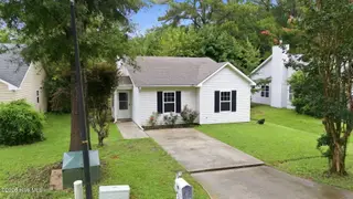 3616 Colony Drive, New Bern, NC 28562 – photo 2: 2-web-or-mls-DJI_20260724113902_0117_D