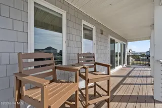 515 N Topsail Drive, Surf City, NC 28445 – photo 11: 4-web-or-mls-04
