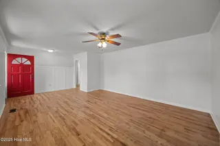 21 Edith Drive, Jacksonville, NC 28540 — 3-bedroom home in Plum Point Estates, Jacksonville, NC, photo 6 of 36: 6-web-or-mls-21 Edith Dr. - Jacksonville