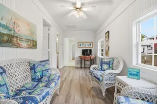 525 Fourth Avenue S, Kure Beach, NC 28449 — 2-bedroom home, Kure Beach, NC, photo 3 of 30: 11_525_Fourth_Ave_008