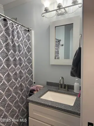 48 Riegel Drive, Hubert, NC 28539 – photo 16: Bathroom
