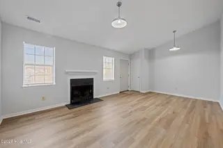 126 Witten Circle B, Havelock, NC 28532 — 2-bedroom townhome in Smallwoods-Hunters Landing, Havelock, NC, photo 10 of 28: 8-web-or-mls-DSC_4190
