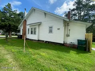411 E Baker Street, Tarboro, NC 27886 – photo 3: IMG_2157
