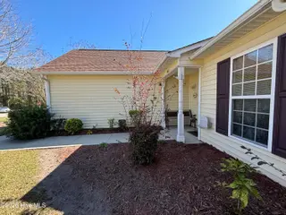 302 Appaloosa Court, Swansboro, NC 28584 – photo 2: IMG_0734