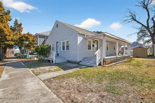 1407 Arendell Street, Morehead City, NC 28557 – photo 14: IMG_2771
