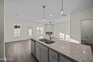 1909 Newbury Way D, Greenville, NC 27834 – photo 9: 12-web-or-mls-BLS_0012
