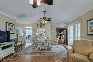 113 NW 9th Street, Oak Island, NC 28465 – photo 18: 20201011135708759836000000-o