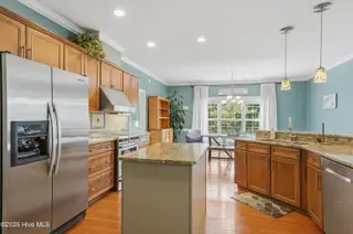 307 Duck Haven, Swansboro, NC 28584 – photo 20: 307 Duck Haven _ Interior-Exterior (33 o