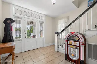 306 S James Street, Goldsboro, NC 27530 – photo 6: 10-web-or-mls-DSC04771