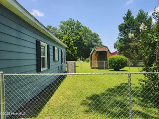 215 S Lee Avenue, Beulaville, NC 28518 — 2-bedroom home, Beulaville, NC, photo 17 of 17: Back