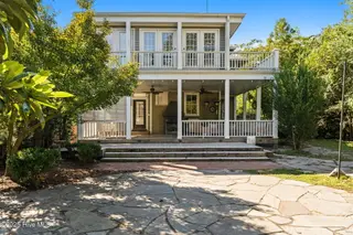 1711 Princess Street, Wilmington, NC 28405 – photo 4: 104-web-or-mls-CAMMediaLLC.com 1711-20