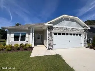 118 Firethorn Circle, Wallace, NC 28466