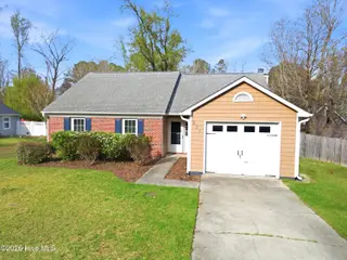 534 Shadowridge Road, Jacksonville, NC 28546 – photo 3: 534_Shadowridge_Rd_006 copy