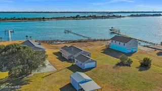 363 Live Oak Road, Newport, NC 28570 – photo 3: Waterfront Home in Newport