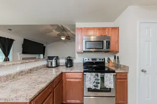 2004 W T Whitehead Drive, Jacksonville, NC 28546 – photo 19: Kitchen