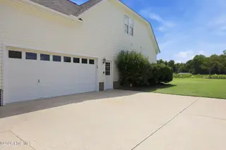 1296 Windbrooke Drive, Grimesland, NC 27837 – photo 16: 63-web-or-mls-IMG_4455