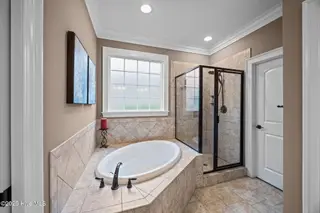 3705 Prestwick Place, Greenville, NC 27834 – photo 22: 37-web-or-mls-BLS_0075