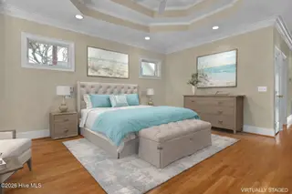 720 Wild Dunes Circle, Wilmington, NC 28411 – photo 11: 720 Wild Dunes primary suite #2 ChatGPT.