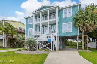 2911 E Pelican Drive, Oak Island, NC 28465 – photo 3: 2911 E Pelican-3