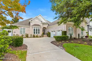 1336 S Moorings Drive, Wilmington, NC 28405 — 3-bedroom home in Landfall, Wilmington, NC, photo 9 of 78: 004_1336_south_moorings_drive_397