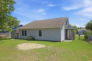 415 Red Fox Trail, Newport, NC 28570 – photo 10: 19-web-or-mls-IMG_6089_edit