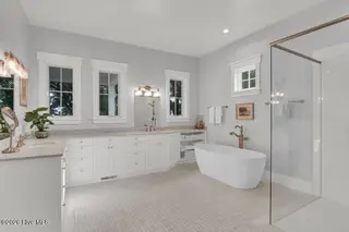 2322 Scotts Hill Loop Road, Wilmington, NC 28411 – photo 23: 024_p3000529_860