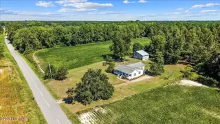 915 Mark Herring Road, Seven Springs, NC 28578 — 3-bedroom home, Seven Springs, NC, photo 10 of 35: 17-915 Mark Herring Rd-17