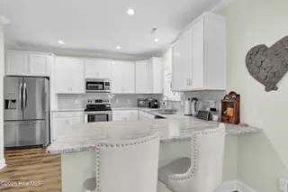 235 Topsail Watch Drive, Hampstead, NC 28443 — 3-bedroom home in Topsail Watch, Hampstead, NC, photo 16 of 58: 29-web-or-mls-6G8A9360