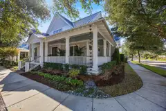 5304 Hanahan Drive, Wilmington, NC 28403 — 4-bedroom home in Autumn Hall, Wilmington, NC, photo 2 of 23: 5304 Hanahan Drive