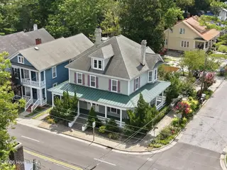 401 N Market Street, Washington, NC 27889 – photo 2: 9-web-or-mls-DJI_20260706113834_0019_D
