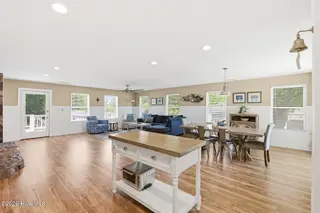 710 Hughes Road, Hampstead, NC 28443 – photo 17: 018_710_hughes_road-17_929