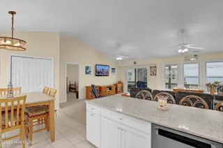 2305 S Shore Drive, Surf City, NC 28445 – photo 15: 009_6g8a7623_414