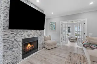 2625 Seashore Road SW, Supply, NC 28462 — 5-bedroom home in Pelican Point, Supply, NC, photo 17 of 62: Family Room