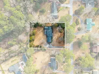 305 Country Club Drive, Jacksonville, NC 28546 – photo 4: 6-web-or-mls-DJI_20260108134702_0670