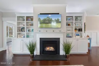 922 Oyster Pointe Drive, Sunset Beach, NC 28468 – photo 18: Family Room
