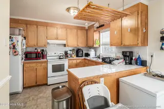 2300 Vineyard Drive P8, Winterville, NC 28590 – photo 10: 20250715 MLS S_Nilsen 2300 Vineyard Dr P