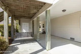 305 Joan Court, Beaufort, NC 28516 – photo 14: 11-web-or-mls-1S3A1316