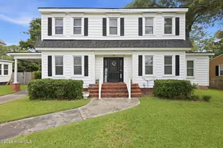 1410 Rhem Avenue, New Bern, NC 28560 – photo 2: 2-web-or-mls-0C0A9226