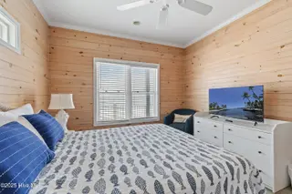 6621 W Beach Drive, Oak Island, NC 28465 – photo 23: 6621 W Beach Drive