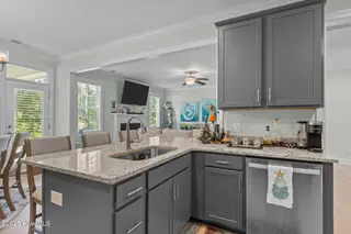 132 Freedom Park Road, Beaufort, NC 28516 – photo 17: Kitchen