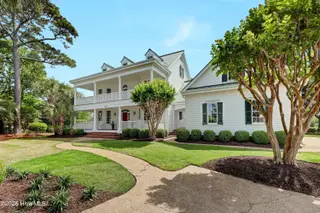2240 Deepwood Drive, Wilmington, NC 28405 — 6-bedroom home in Landfall, Wilmington, NC, photo 2 of 77: 002_img_8930_472
