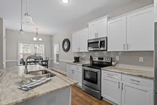 1280 Burning Tree Road, Pinehurst, NC 28374 – photo 21: 42-web-or-mls-DSC00360