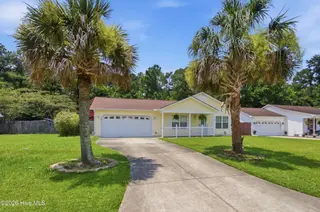 330 Lee Drive, Havelock, NC 28532 – photo 3: Front
