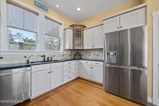 486 Sandy Point Drive, Beaufort, NC 28516 – photo 11: 49-web-or-mls-IMG_3102