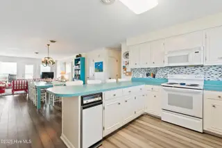 491 Ocean Boulevard W, Holden Beach, NC 28462 – photo 13: 491 Ocean Blvd WC08544